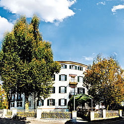 01-Sanatorium-Hansa.jpg
