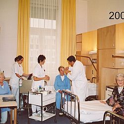 12_Bettenstation_Augenabteilung_2001.JPG